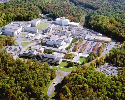 Aerial view of the Princeton Plasma Physics Laboratory(대학 연구소 전경)
